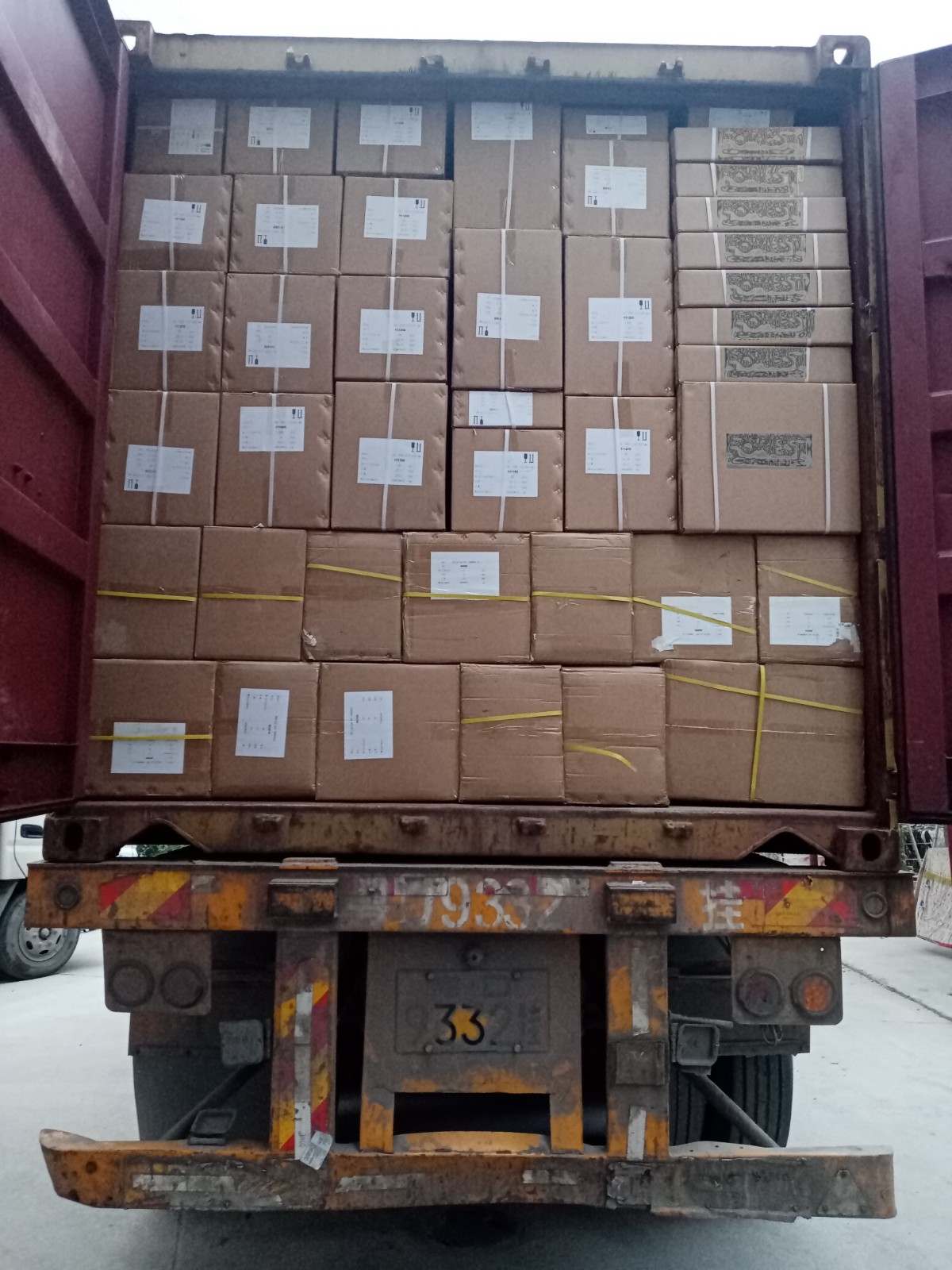 20 GP Container of GN Pans and Baking pans was Sent to Ukraine on December 18th