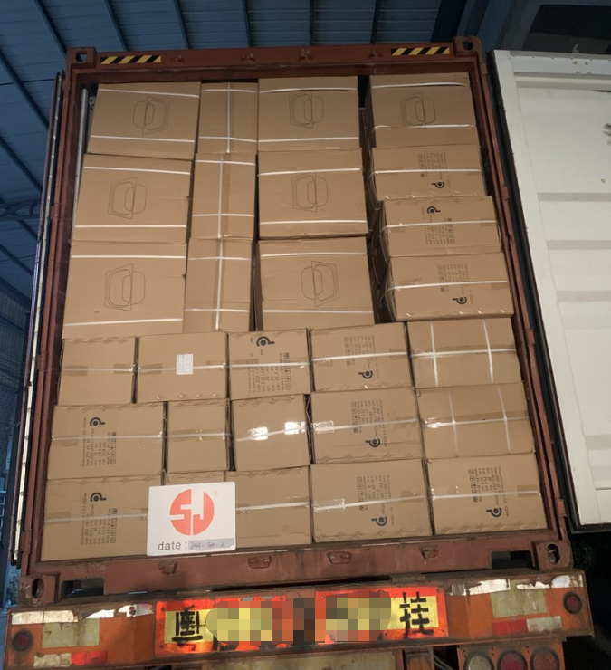 2023.9.26 GN pan, kitchen spare parts 40HQ container loading for Dubai customer