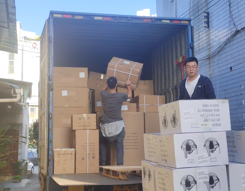 2024-11-26, 1*20ft container kitchenware products for African customer