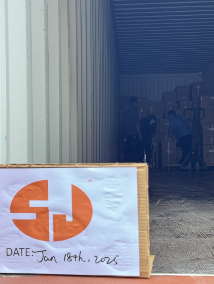 2025-01-18，1*40HQ Container Kitchen utensil for our Asian customer